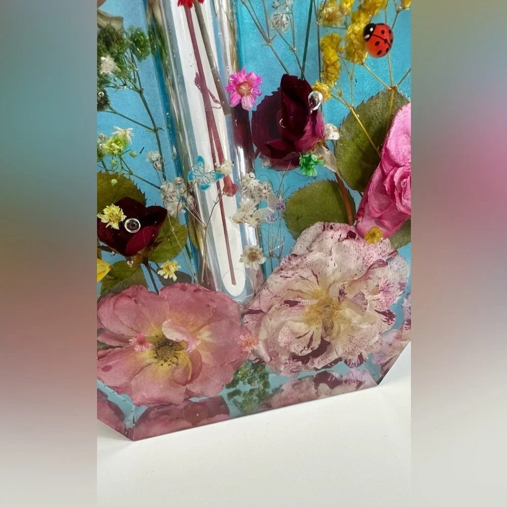 Real Dried Flower Resin Vase